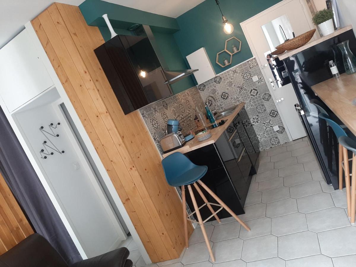 Beau Studio Avec Balcon 바네르드비고르 외부 사진